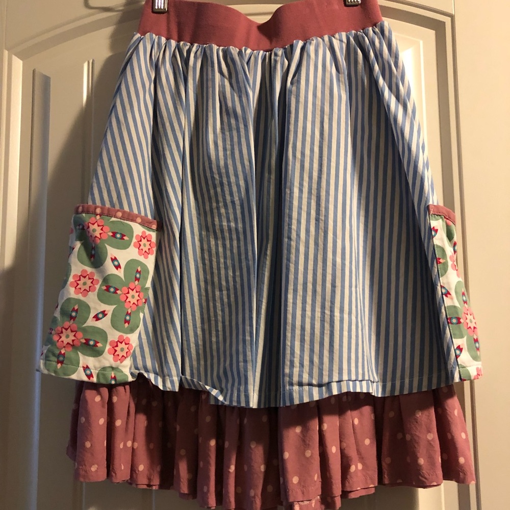 Women’s Skirt